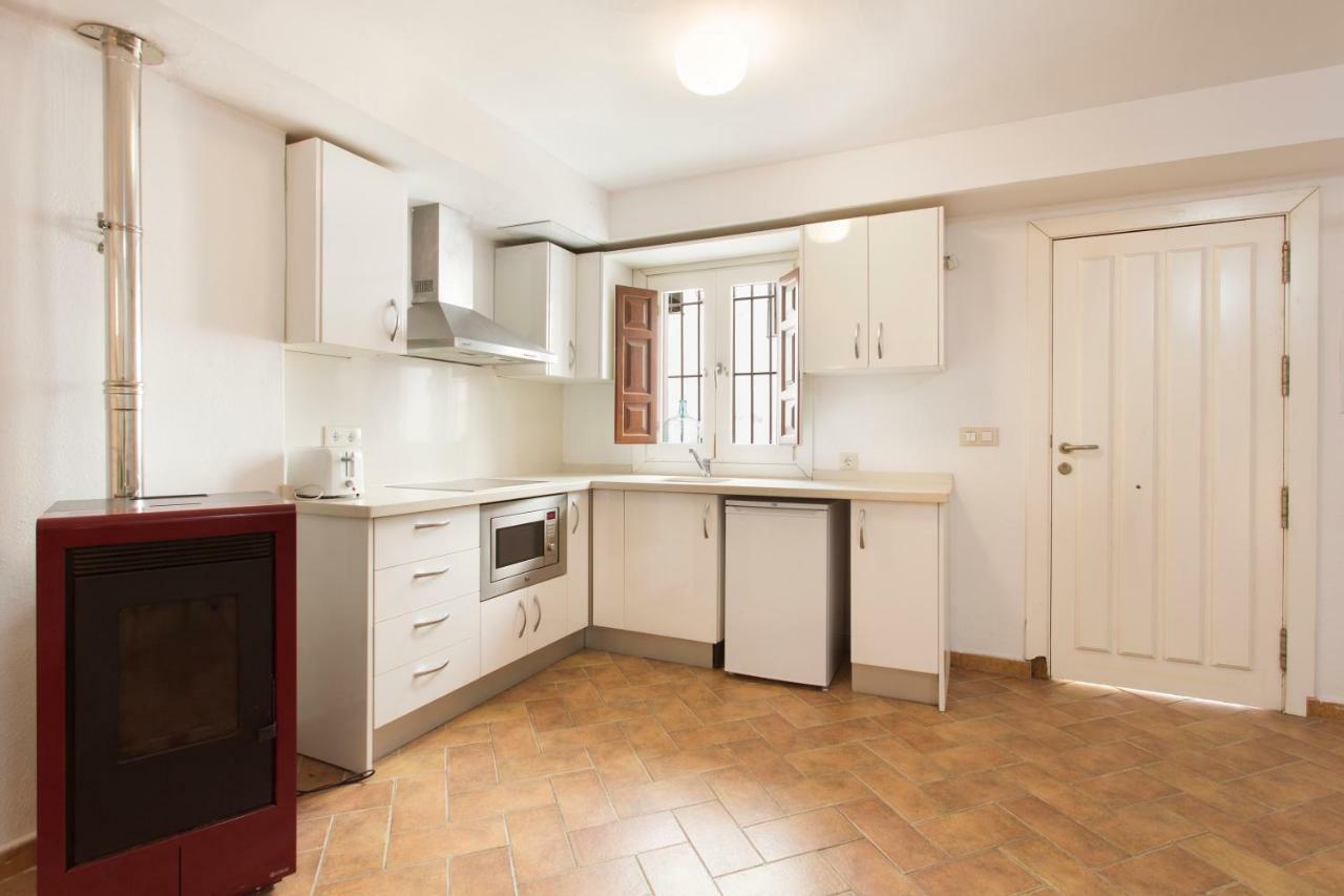 Montes Claros 26 Lägenhet Granada Exteriör bild
