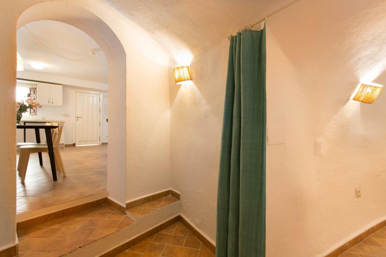 Montes Claros 26 Lägenhet Granada Exteriör bild